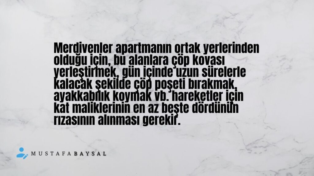 apartman kapı önü çöp poşeti